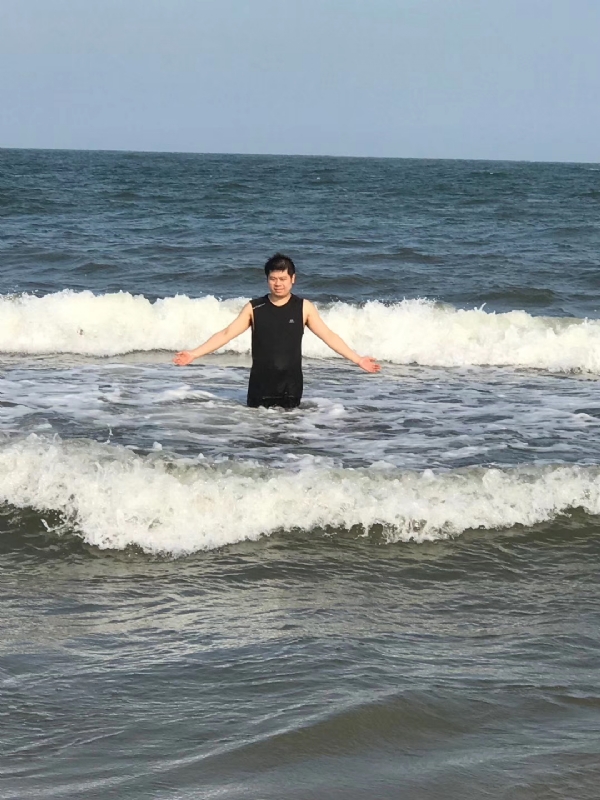 TS杰的第一张照片--河北认干亲服务网