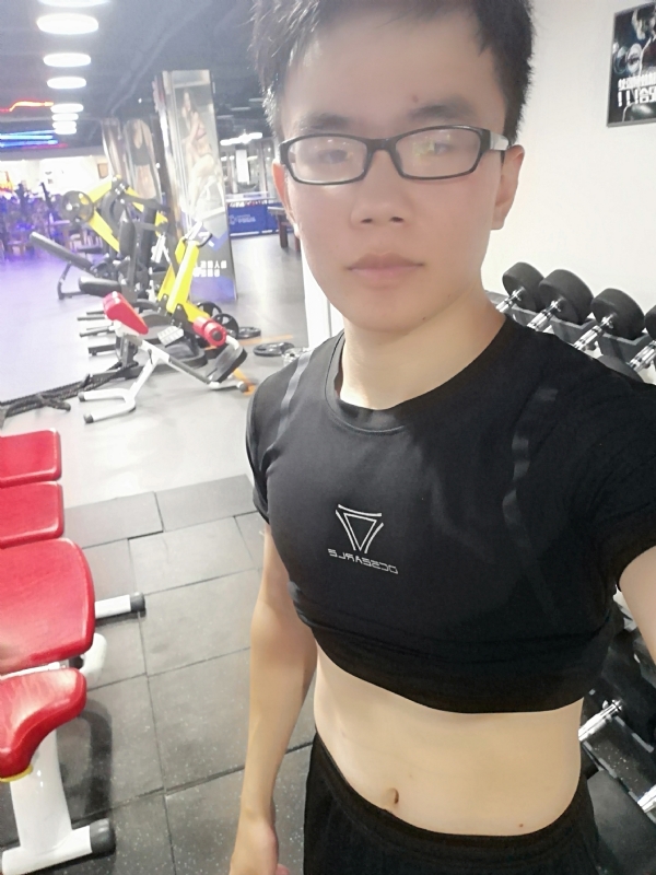 石榴裙下的第一张照片--河北认干亲服务网