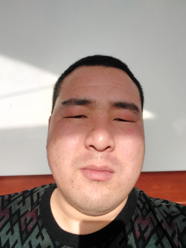 一羽垂天的第一张照片--河北认干亲服务网