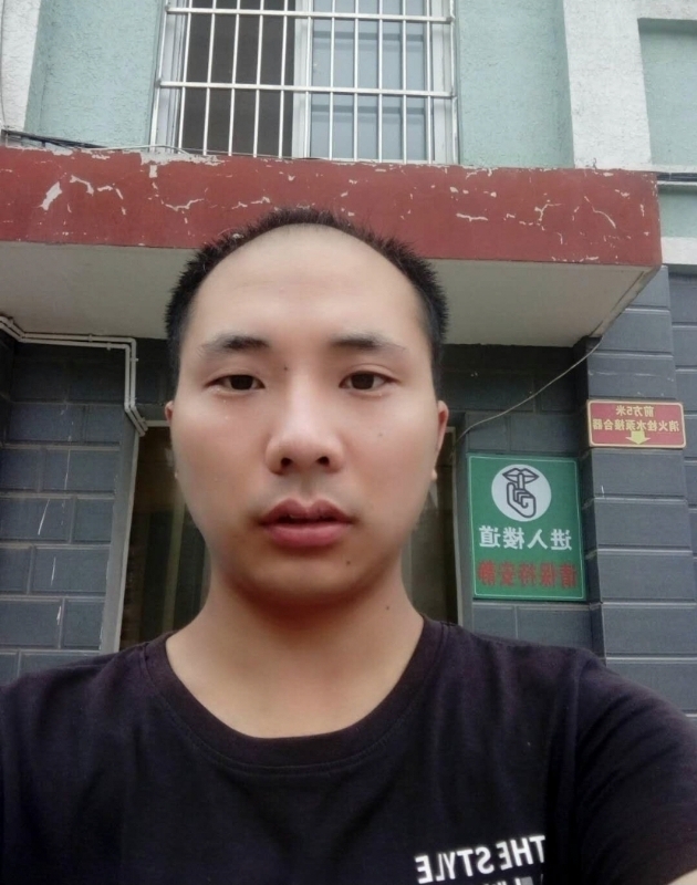 亮亮的第一张照片--河北认干亲服务网