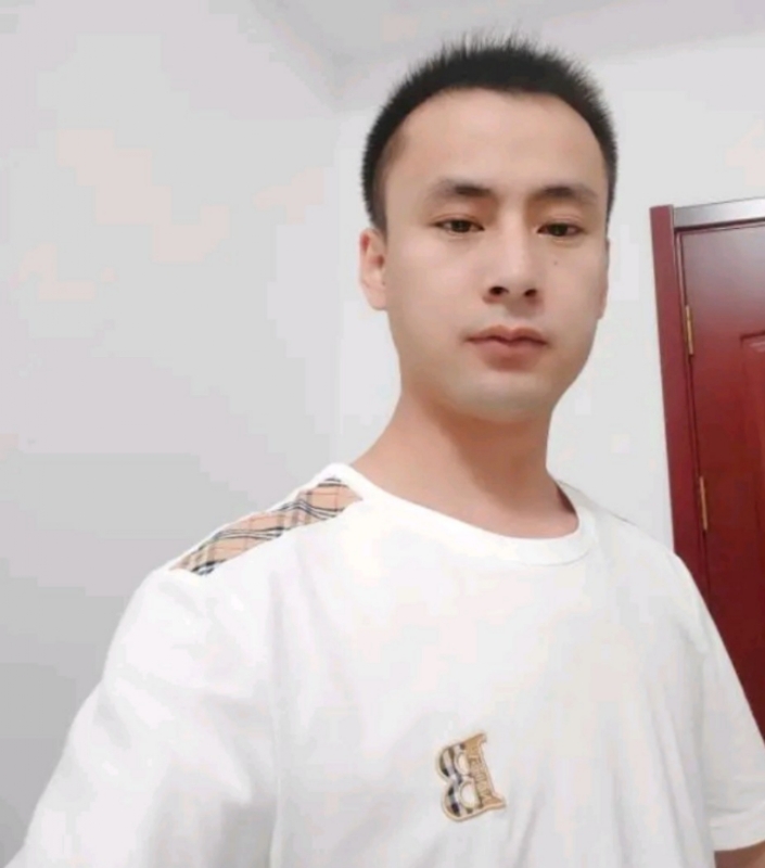 海阔天空的第一张照片--河北认干亲服务网